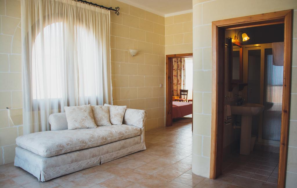 Villa Al Faro B&B Ghammar Kamer foto
